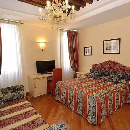 Alloggi Al Mercante البندقية